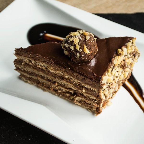 FERRERO TORTA